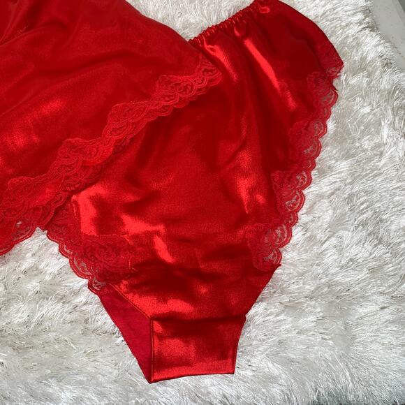 Red Satin Sleep Set Delicates Lace Trimmed Sz Large Pajamas - Picture 5 of 9